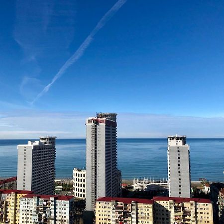 Cozy Bright Apartment With Amazing Sea View Batumi Esterno foto