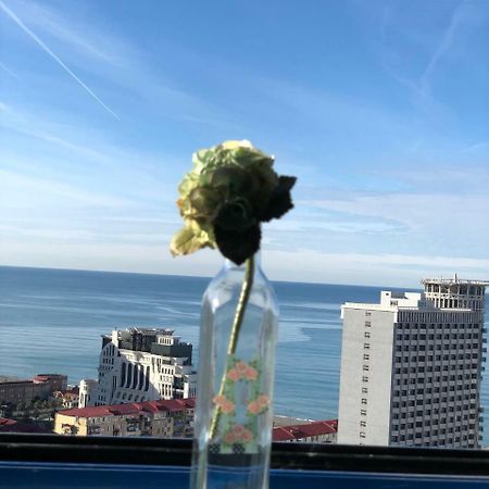 Cozy Bright Apartment With Amazing Sea View Batumi Esterno foto