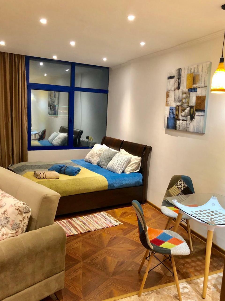 Cozy Bright Apartment With Amazing Sea View Batumi Esterno foto