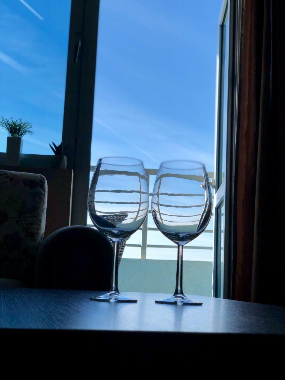 Cozy Bright Apartment With Amazing Sea View Batumi Esterno foto